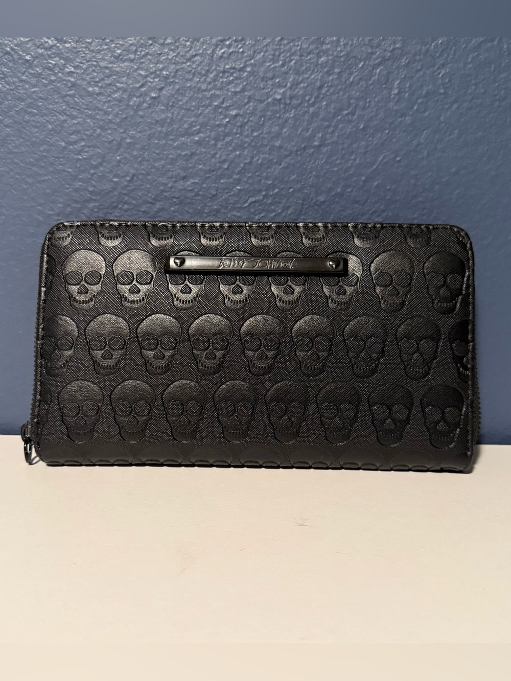 Betsey Johnson Black Skull Embossed Zip-Around Wallet